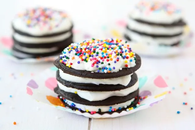 Chocolate Icebox Cupcakes