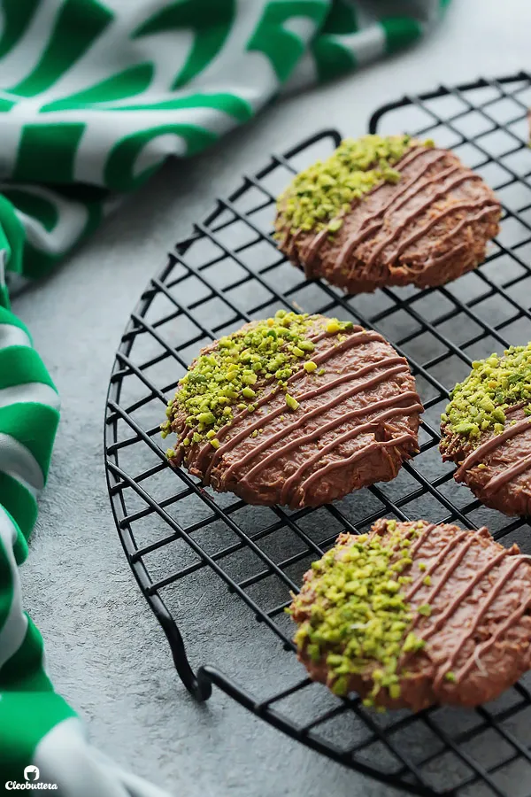 Chocolate Kunafa Cookies
