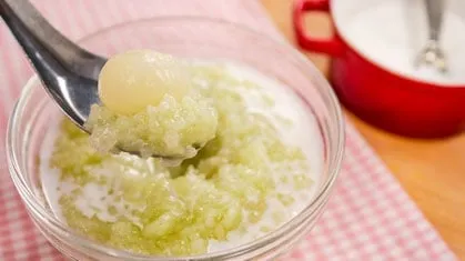 Coconut Rice Pudding w/ Longans ข้าวเหนียวเปียกลำไย