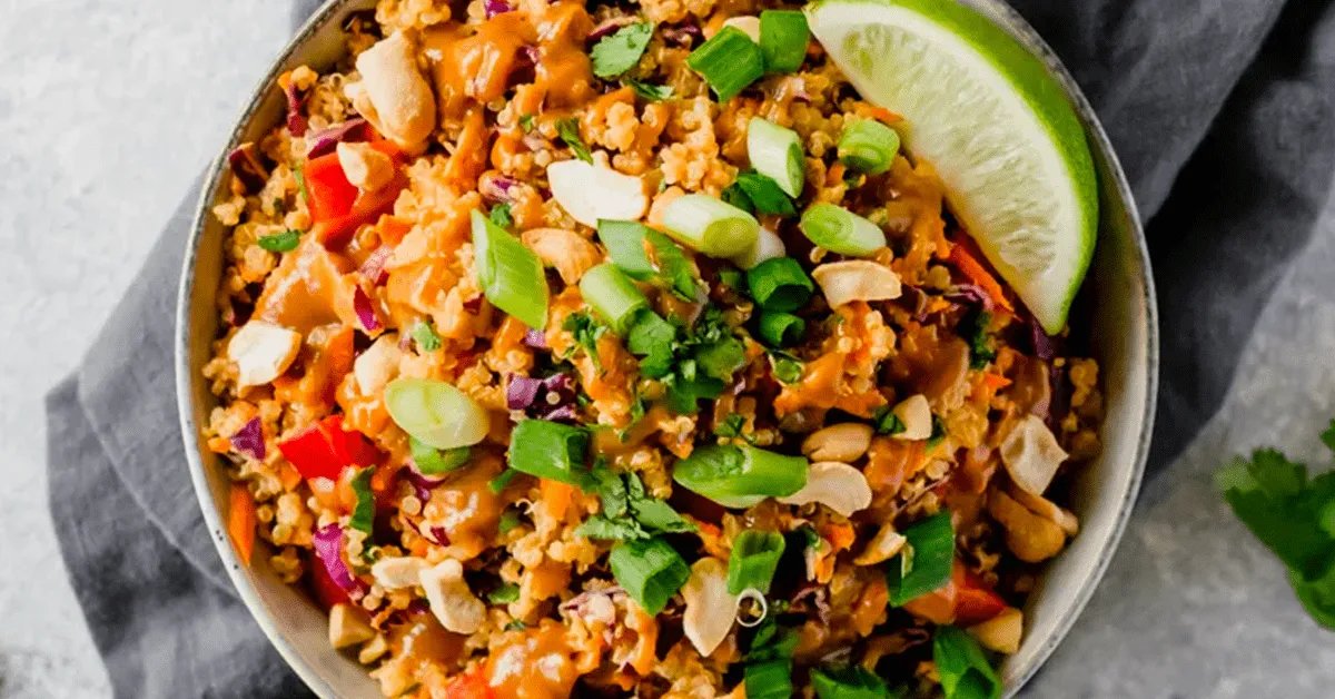 Crunchy Cashew Thai Quinoa Salad {vegan, gluten-free}