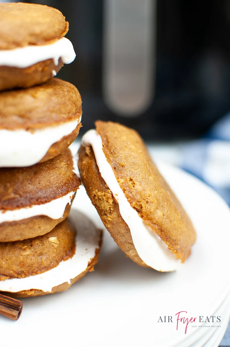 Air Fryer Oatmeal Creme Pies