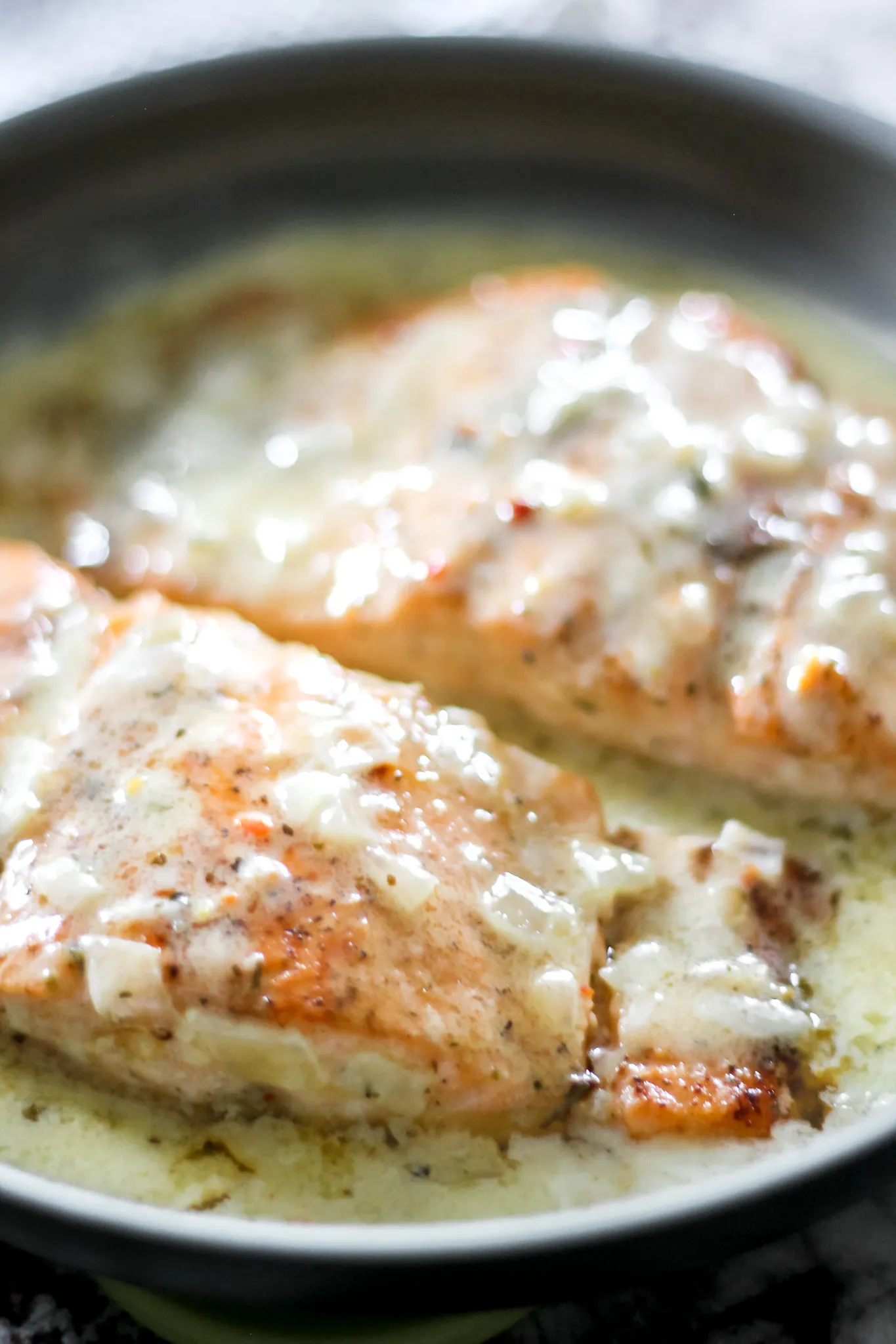 Easy Creamy Lemon Butter Salmon