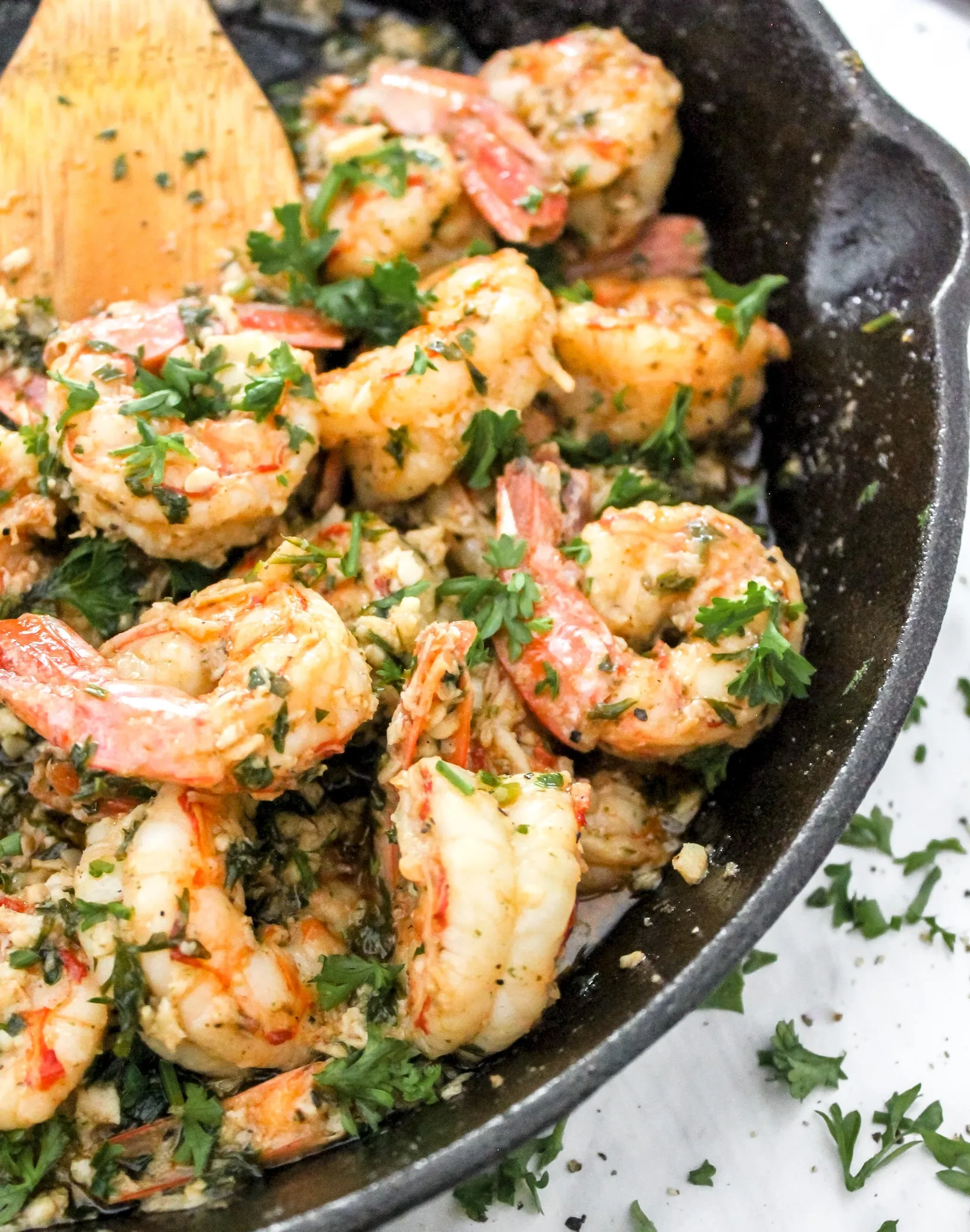 Easy Garlic Butter Shrimp Scampi