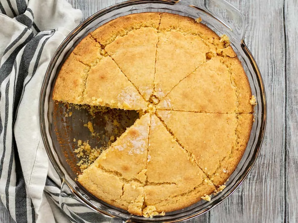 Easy Homemade Cornbread Recipe