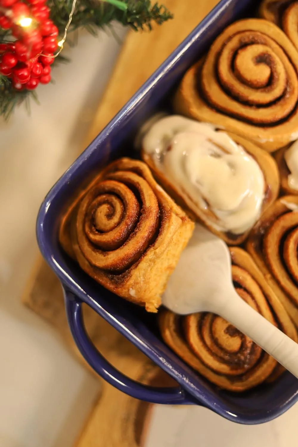 Gingerbread Cinnamon Rolls