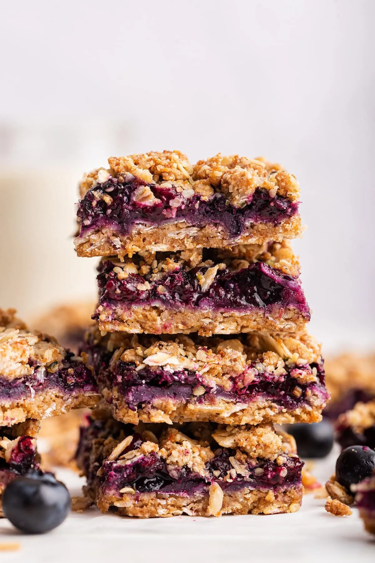 Healthy Blueberry Crumble Bars