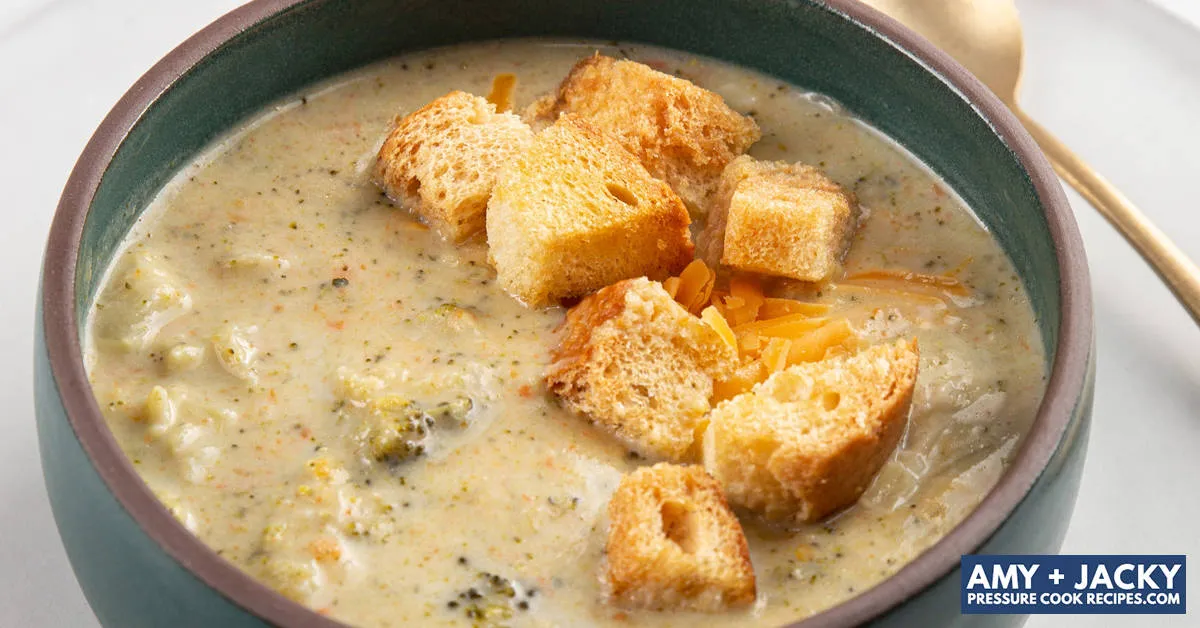 Instant Pot Broccoli Cheddar Soup