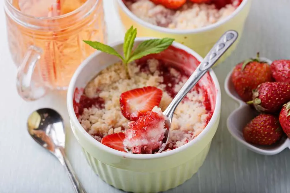 Instant Pot Strawberry Cobbler