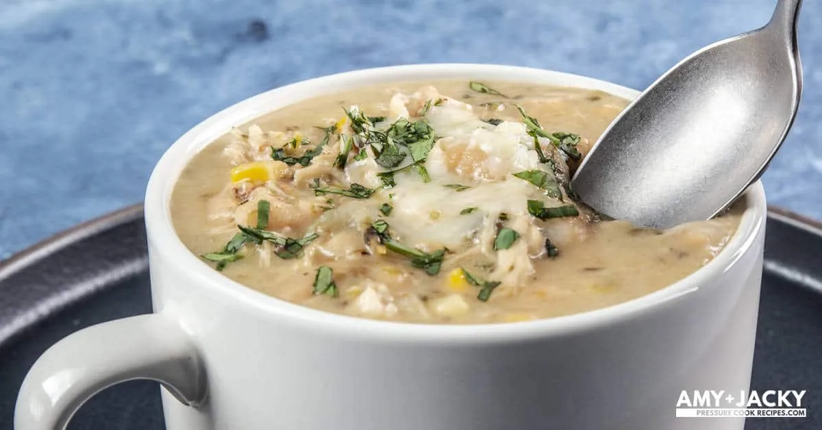 Instant Pot White Chicken Chili