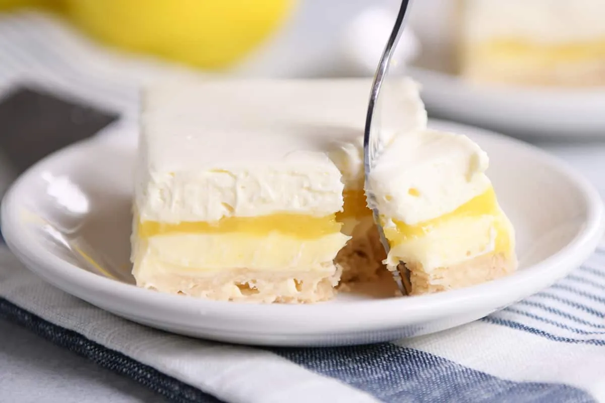 Lemon Truffle Shortbread Bars