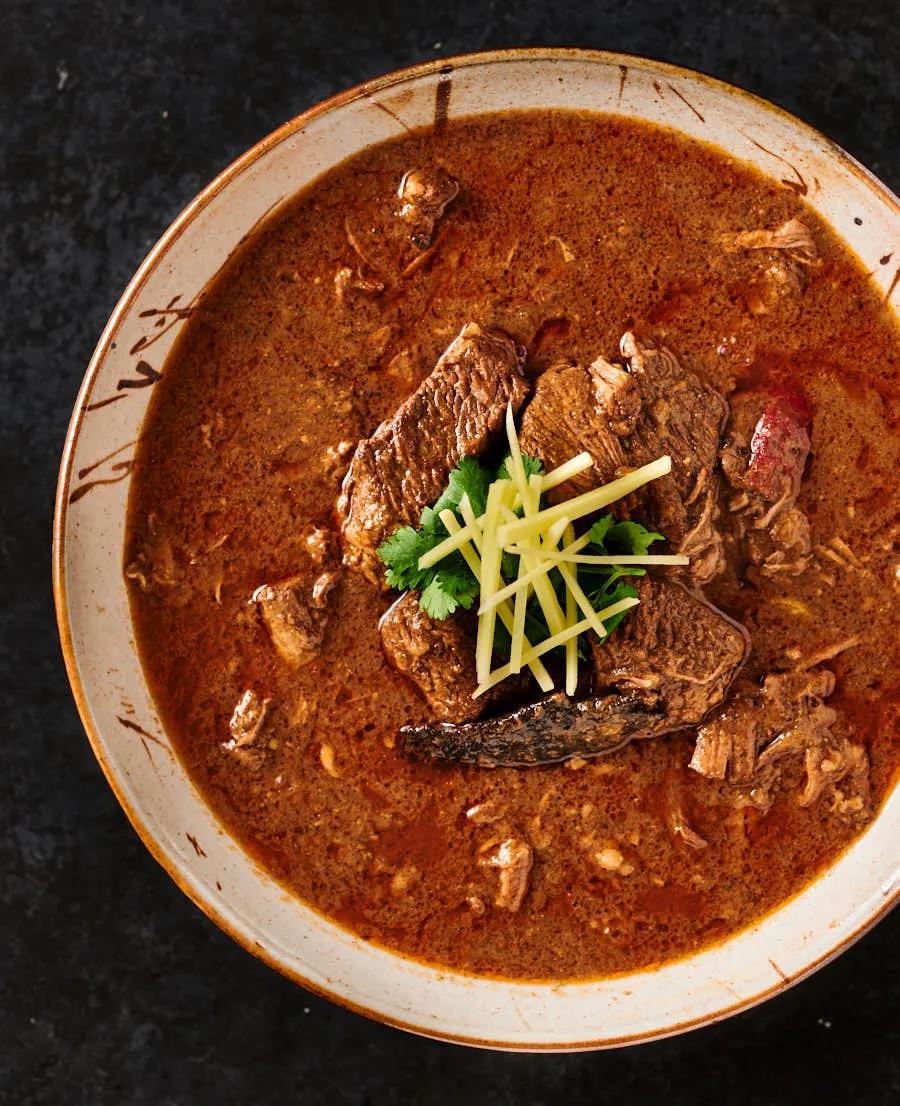 nihari gosht - indian beef stew