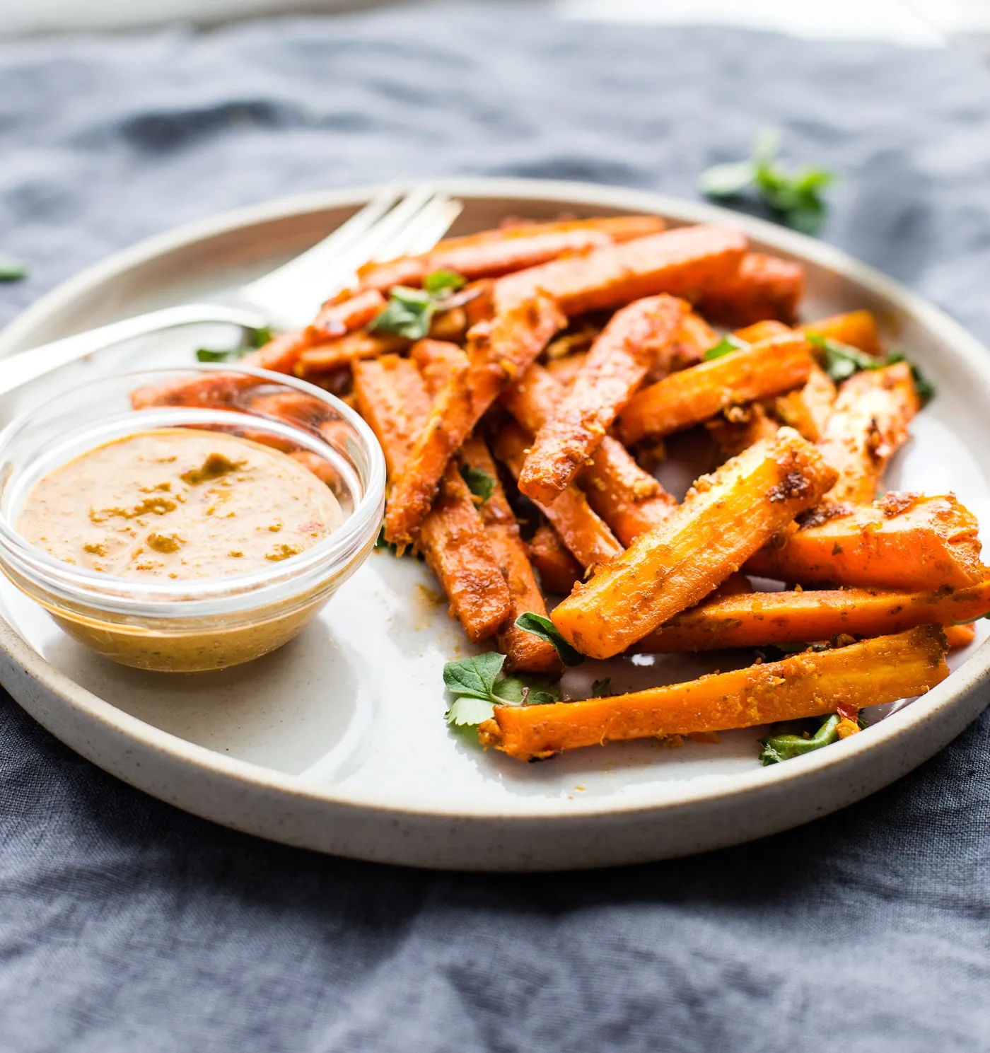 Peri Peri Oven Baked Carrot fries {Paleo, Vegan, Whole 30 friendly}