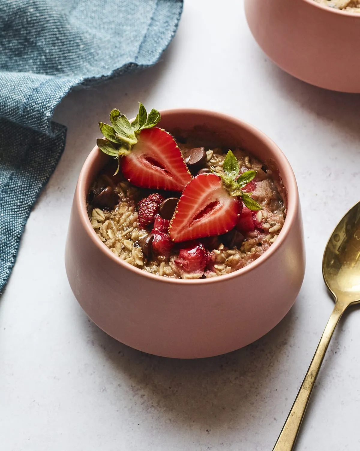 Single Serve Strawberry Chocolate Chip Baked Oatmeal