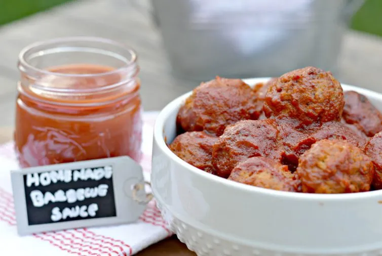 Slow Cooker Chipotle Barbecue Sauce Meatballs