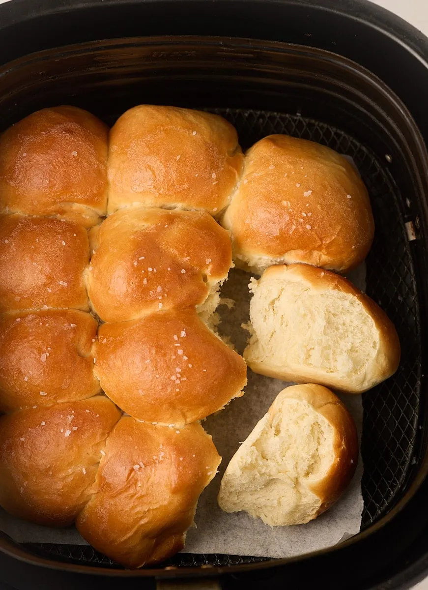 Soft Air Fryer Dinner Rolls
