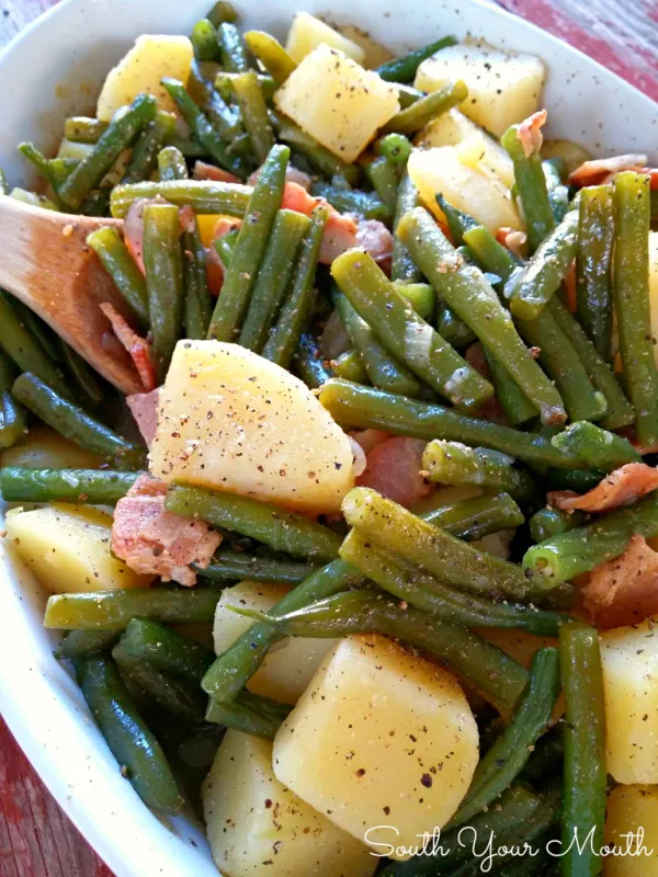 Southern Style Green Beans & Potatoes