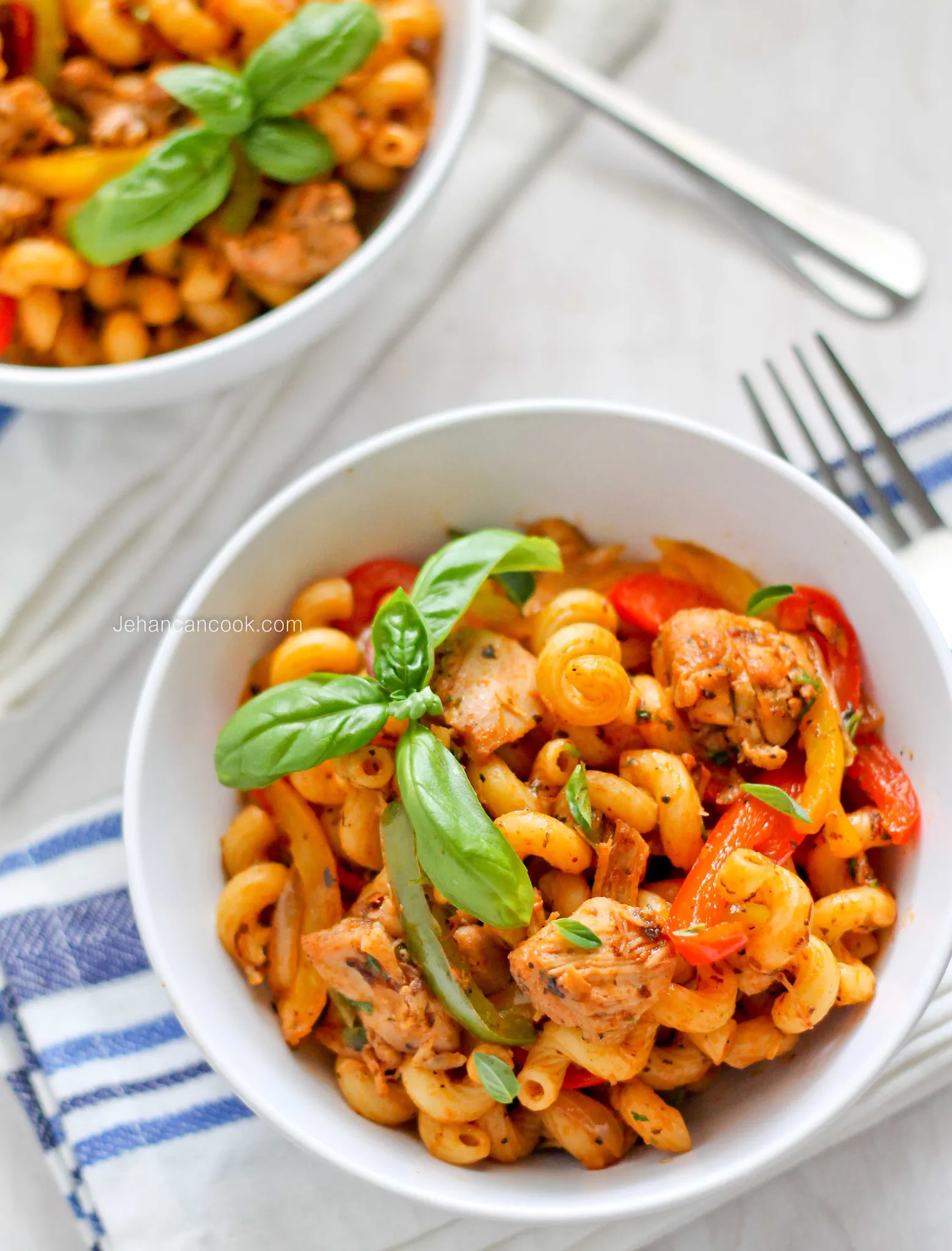 STEWED CHICKEN PASTA