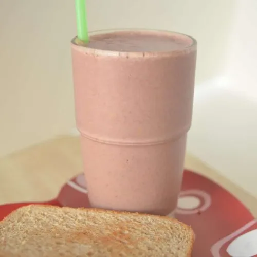 Strawberry Banana Flax Smoothie