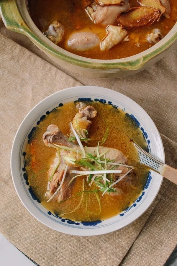 Taiwanese Sesame Oil Chicken Soup