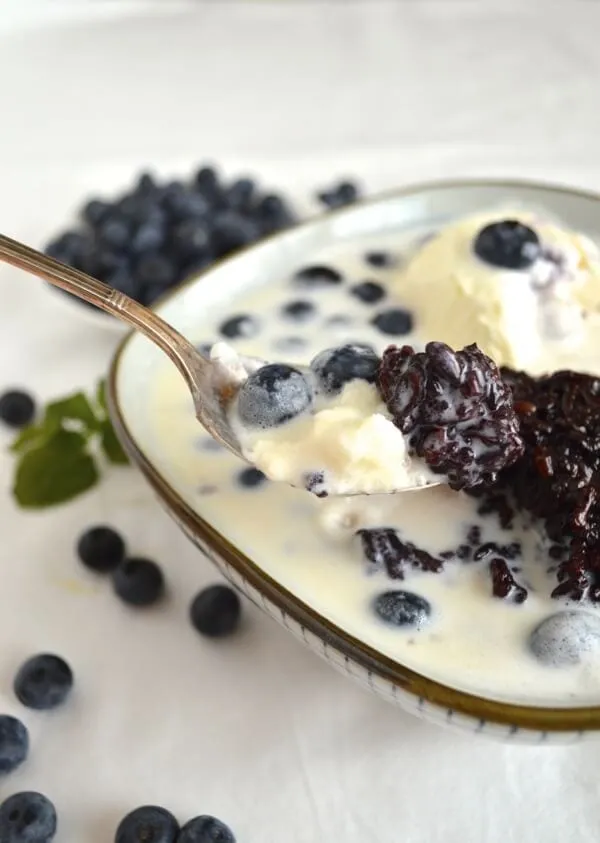 Thai Black Sticky Rice Dessert