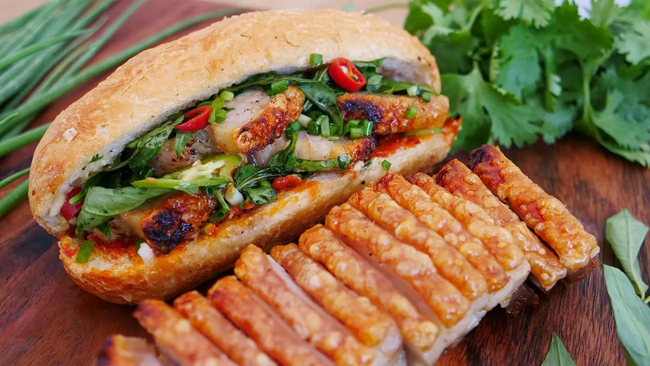 Crispy Pork Belly & Sandwich