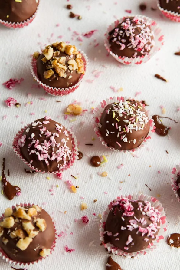 Vegan and Gluten Free Chocolate Cake Balls