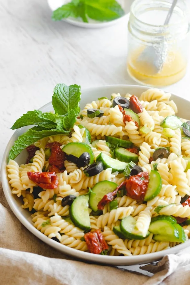 Vegan Mediterranean pasta Salad