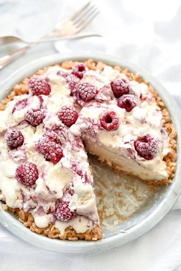 4 Ingredient Ice Cream Pie with Peanut Butter Krispie Crust