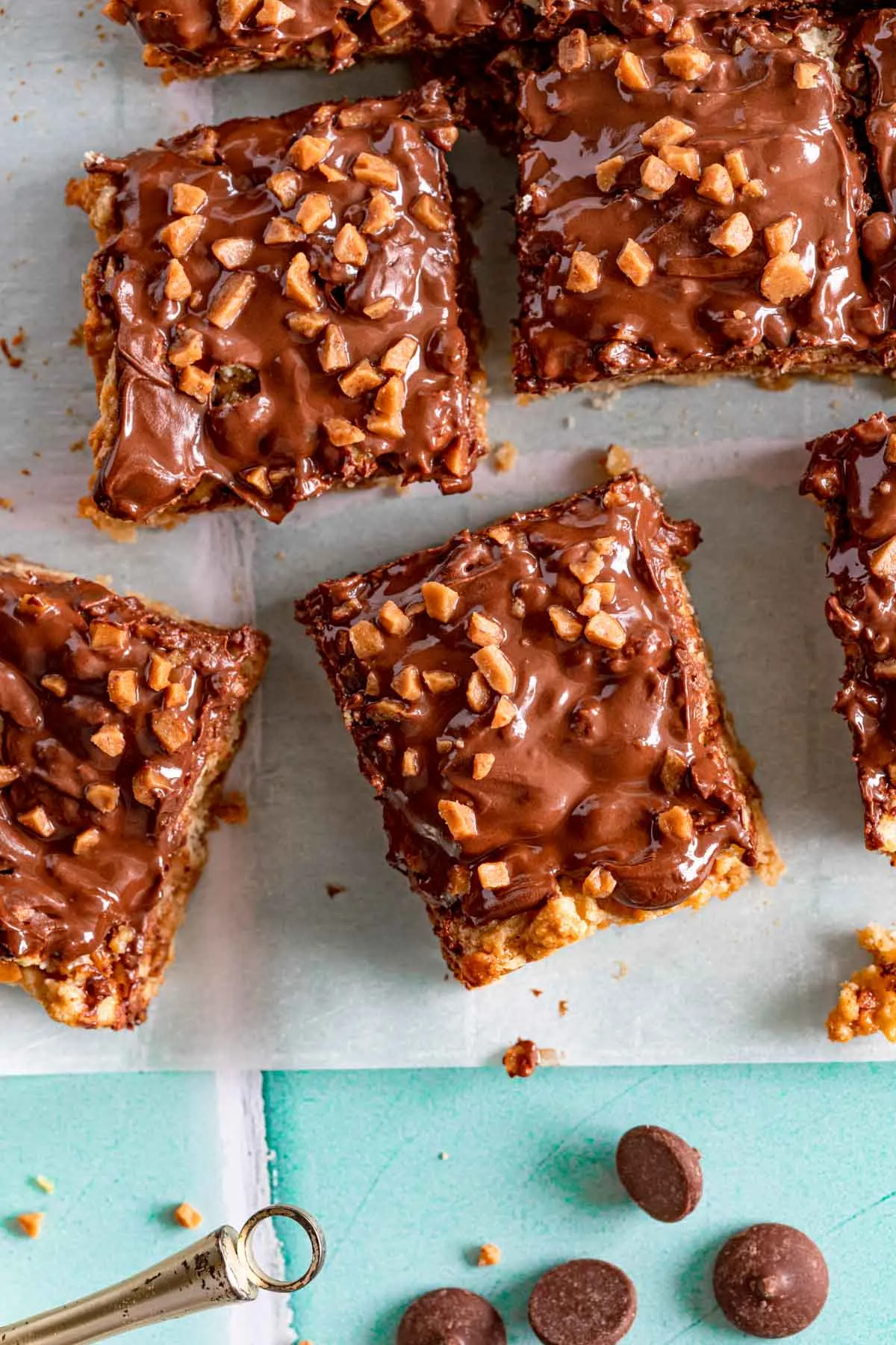 4 Ingredient Toffee Bars