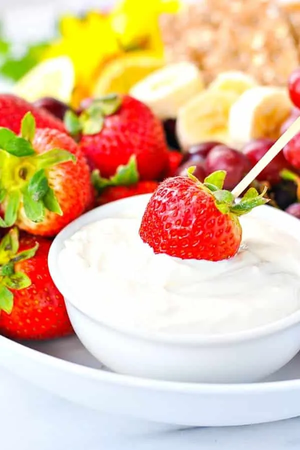 5-Minute Fruit Dip
