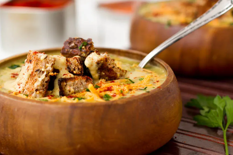 Broccoli & Cheeze Soup